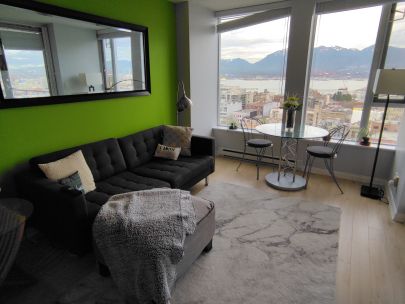 2205-550-taylor-st-vancouver-bc-v6b-1r1-canada