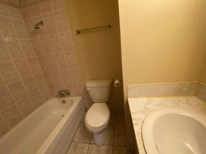 201-1574-kingsway-vancouver