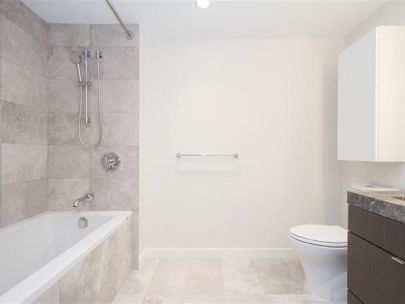 1307-centreview-112-e-13th-st-north-vancouver-2