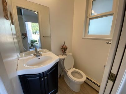 756-w-68th-avenue-vancouver-bc-v6p-2t9-2
