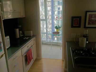 131-regiment-square-vancouver-bc-canada-v6b-1v4