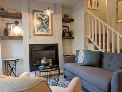 TH 937 Mondrian II - 969 Richards St Vancouver BC