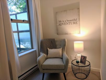 th-937-mondrian-ii-969-richards-st-vancouver-bc