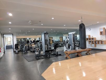 th-937-mondrian-ii-969-richards-st-vancouver-bc