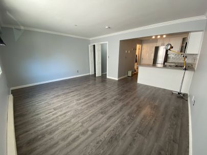 1940-barclay-st-vancouver-bc-v6g-1l3-canada-2