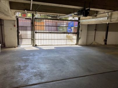 1940-barclay-st-vancouver-bc-v6g-1l3-canada-2