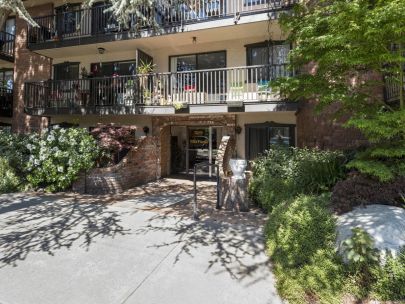 2255-w-5th-ave-vancouver-bc-v6k-4k1-canada-2