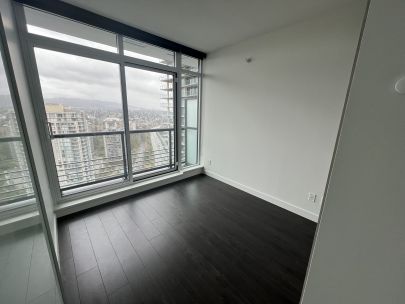 2910-4730-lougheed-hwy-burnaby-bc-v5c-0m9-canada