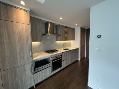 2410 - 4730 Lougheed Hwy., Burnaby, BC V5C 0M9, Canada