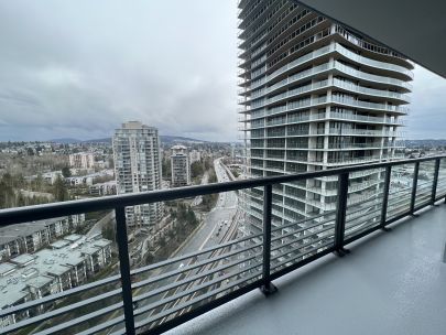 2410-4730-lougheed-hwy-burnaby-bc-v5c-0m9-canada
