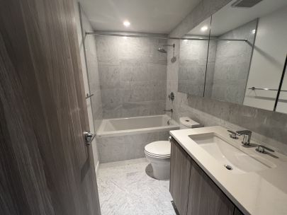 2410-4730-lougheed-hwy-burnaby-bc-v5c-0m9-canada