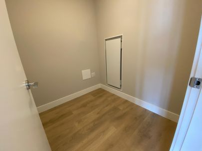 quartet-508-3451-sawmill-crescent-vancouver-british-columbia-canada-v5s-4r7