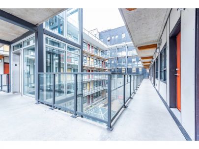 420-138-e-hastings-st-vancouver-bc-canada-v6a-1n4