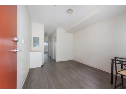 420-138-e-hastings-st-vancouver-bc-canada-v6a-1n4