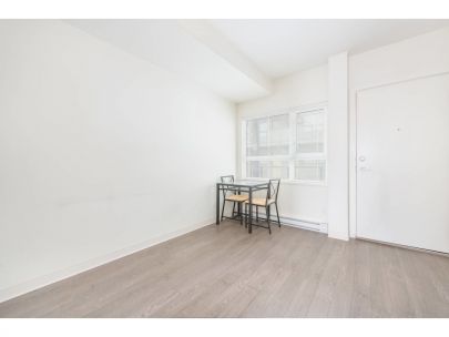 420-138-e-hastings-st-vancouver-bc-canada-v6a-1n4