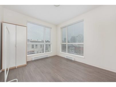 420-138-e-hastings-st-vancouver-bc-canada-v6a-1n4