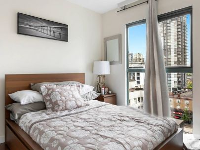 1188-howe-st-vancouver-bc-canada-v6z-2s8