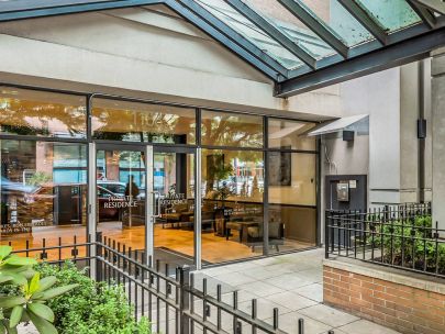 1188-howe-st-vancouver-bc-canada-v6z-2s8