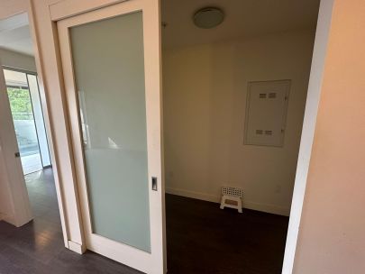 215-3333-main-street-vancouver-bc-v5v3m8-2