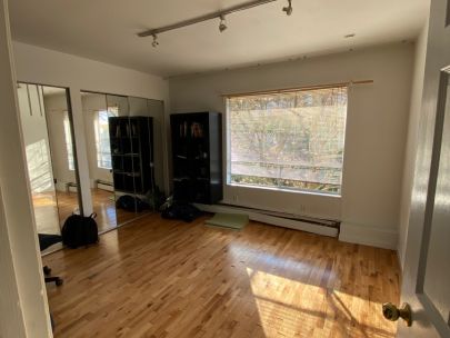 45 W 14th Ave, Vancouver, BC V5Y 1W7, Canada