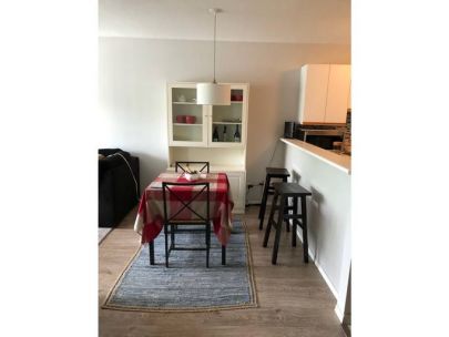 405-emerald-833-w-16th-avenue-vancouver-2