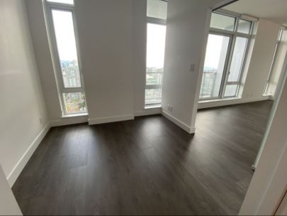 1283-howe-st-vancouver-bc-v6z-1c1-canada-2