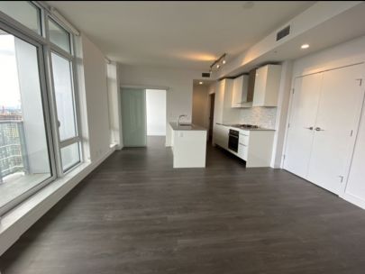 1283-howe-st-vancouver-bc-v6z-1c1-canada-2