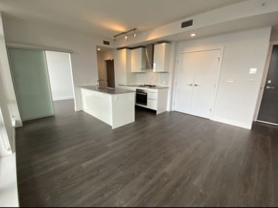 1283-howe-st-vancouver-bc-v6z-1c1-canada-2