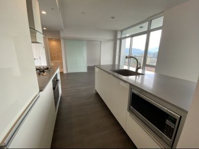 1283-howe-st-vancouver-bc-v6z-1c1-canada-2