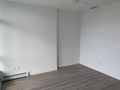 3612-13350-central-ave-surrey-bc-v3t-1v4-canada-2