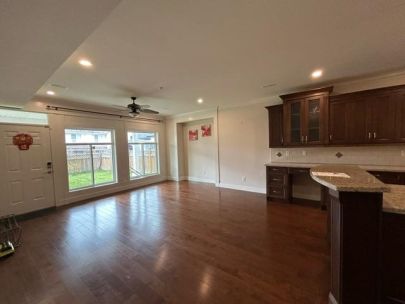 12183-240-st-maple-ridge-bc-v4r-1m9-canada-2