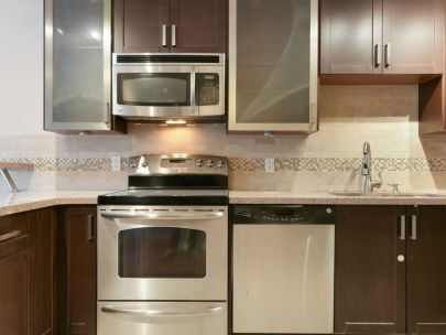 pet-friendly-1-bed1bath-wpatio-for-rent-at-w-pointe-villa-kitsilano