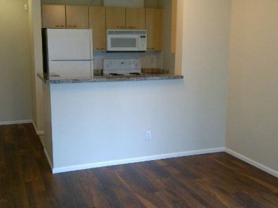 the-george-1420-w-georgia-st-vancouver-bc-v6g-3k4-canada-2