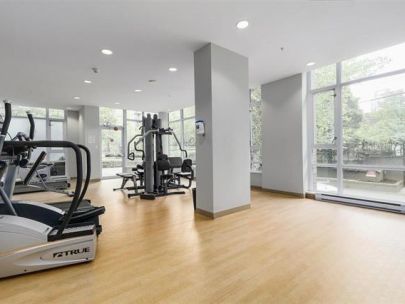 1602-1088-richards-st-vancouver-bc-canada-v6b-0j8