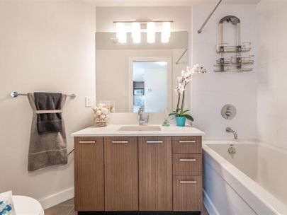 3207-the-mark-1372-seymour-street-vancouver-2