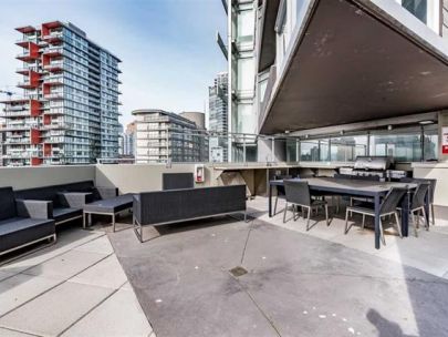 3207-the-mark-1372-seymour-street-vancouver-2