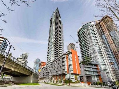 3207-the-mark-1372-seymour-street-vancouver-2