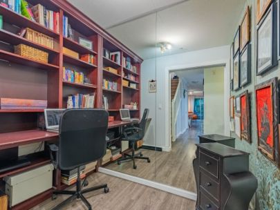 5-avanti-3160-w-4th-ave-vancouver-2