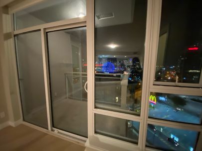 brand-new-700-sqft-1-bedroom-den-flex-at-central