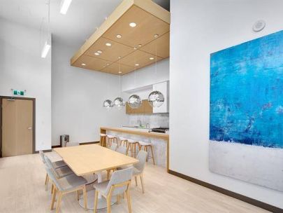 station-square-2711-6098-station-st-burnaby-bc-canada-v5h-0h4