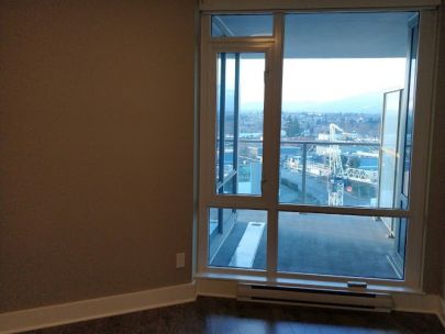 4189-halifax-st-burnaby-bc-v5c-0h9-canada-2