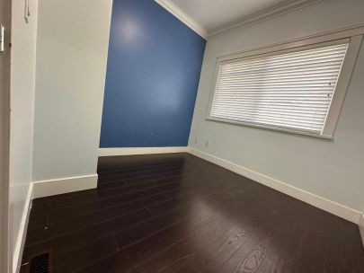 8358-121a-st-surrey-bc-v3w-3g6-canada