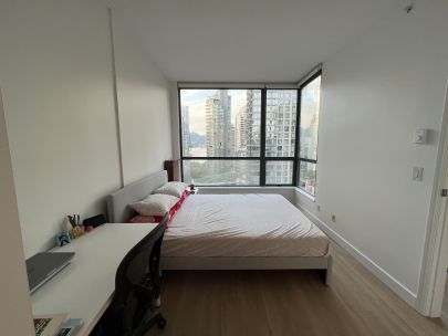 909-1239-w-georgia-st-vancouver-bc-v6e-4r8-canada-2