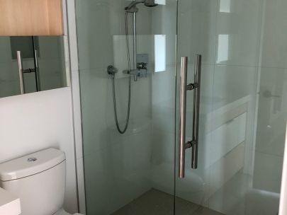 502-111-e-3rd-street-north-vancouver-bc-v7l-0c6-2