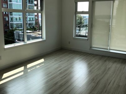 502-111-e-3rd-street-north-vancouver-bc-v7l-0c6-2