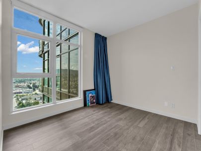 2201-5333-goring-st-burnaby-british-columbia-canada-v5b-0b6