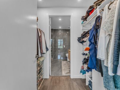 2201-5333-goring-st-burnaby-british-columbia-canada-v5b-0b6