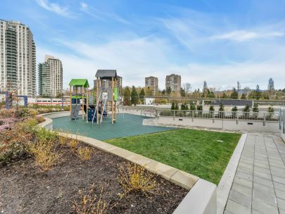 2201-5333-goring-st-burnaby-british-columbia-canada-v5b-0b6