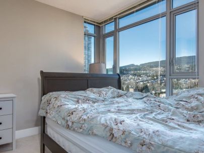 2-bedroom2-bathroom-with-breathtaking-view-in-coquitlam-2