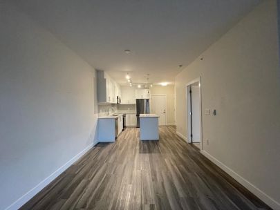 402-20356-72b-ave-langley-twp-bc-v2y-4j9-canada-2